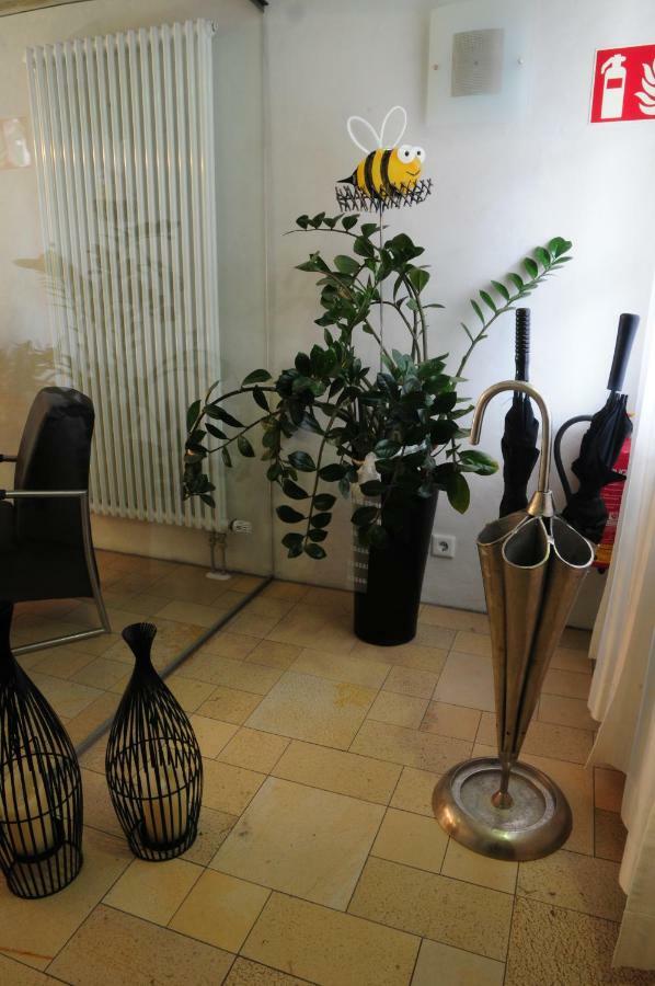 Hotel Sporcher Nest Cadolzburg 外观 照片